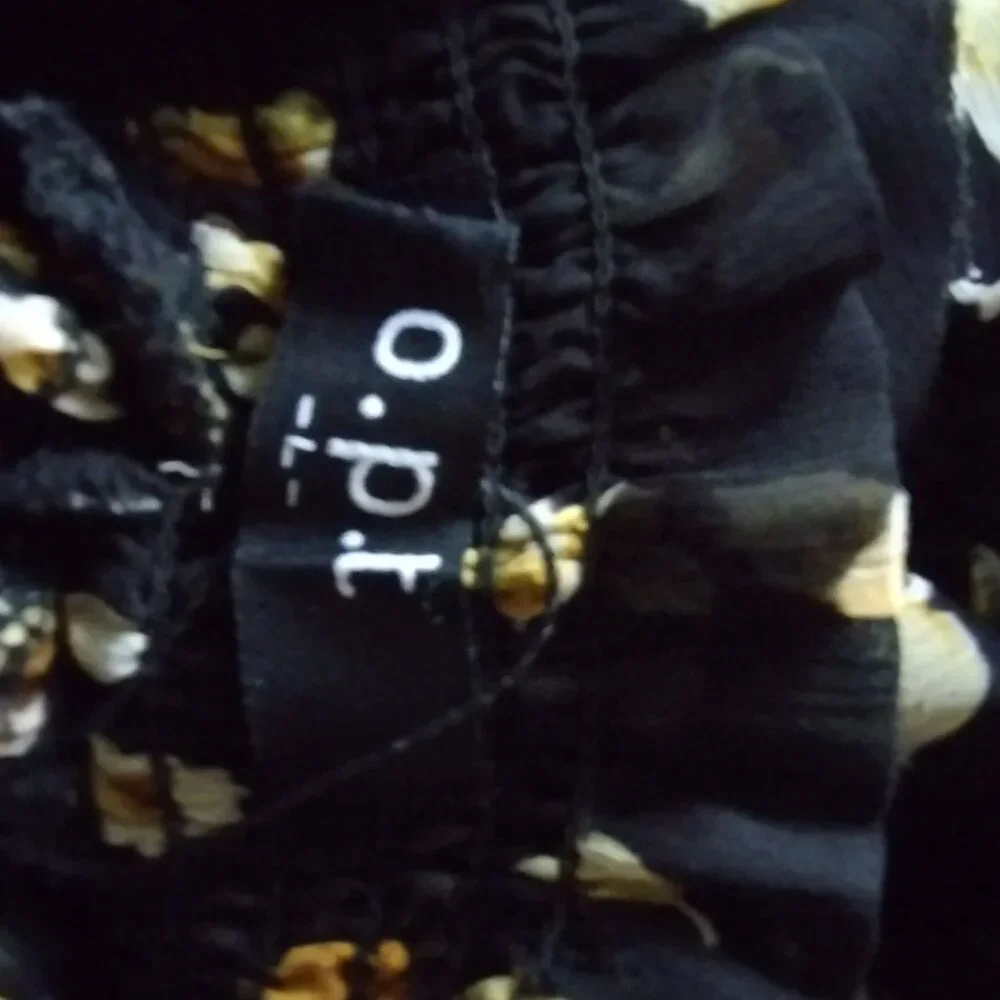 O.P.T. Floral Ruffle Neck Blouse Large Black Sheer Long Sleeve Romantic Top - Picture 15 of 15